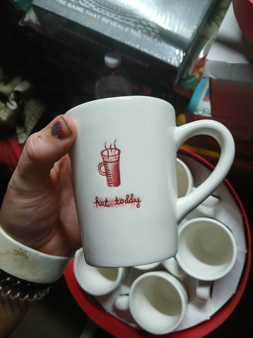 vintage Williams-Sonoma Holiday Hot Drinks Ceramic Mug set of six.